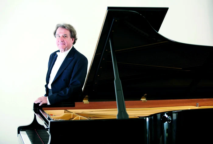 Rudolf Buchbinder este şi director artistic şi fondator al Festivalului de Muzică Grafenegg – organizat anual din 2007 lângă Viena – care a devenit în scurt timp unul dintre cele mai importante festivaluri pentru orchestre din lume FOTO: Arhiva Festivalului „George Enescu“