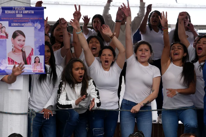 Au fost susținute de colegele lor (Foto: Profimedia)