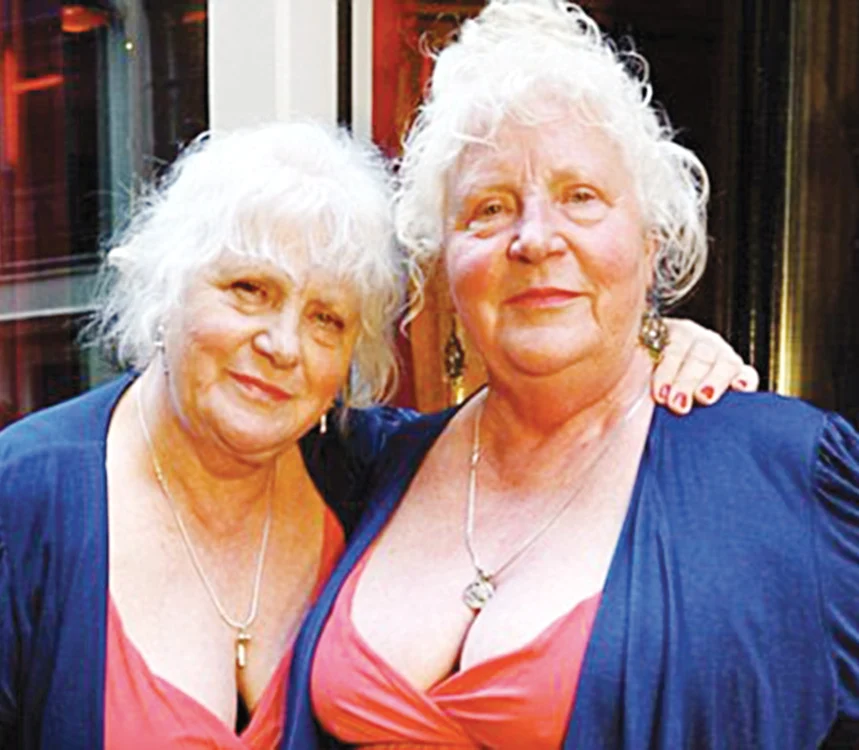
    Louise şi  Martine Fokkens  se prostituează  de mai bine de  jumătate de secol  