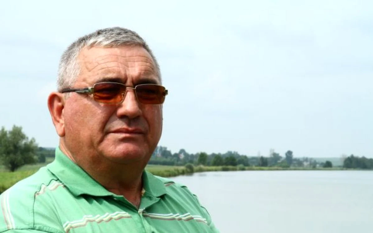 Primarul Mircia Vlasă s-a
asigurat că are „aliaţi” în toate secţiile de votare