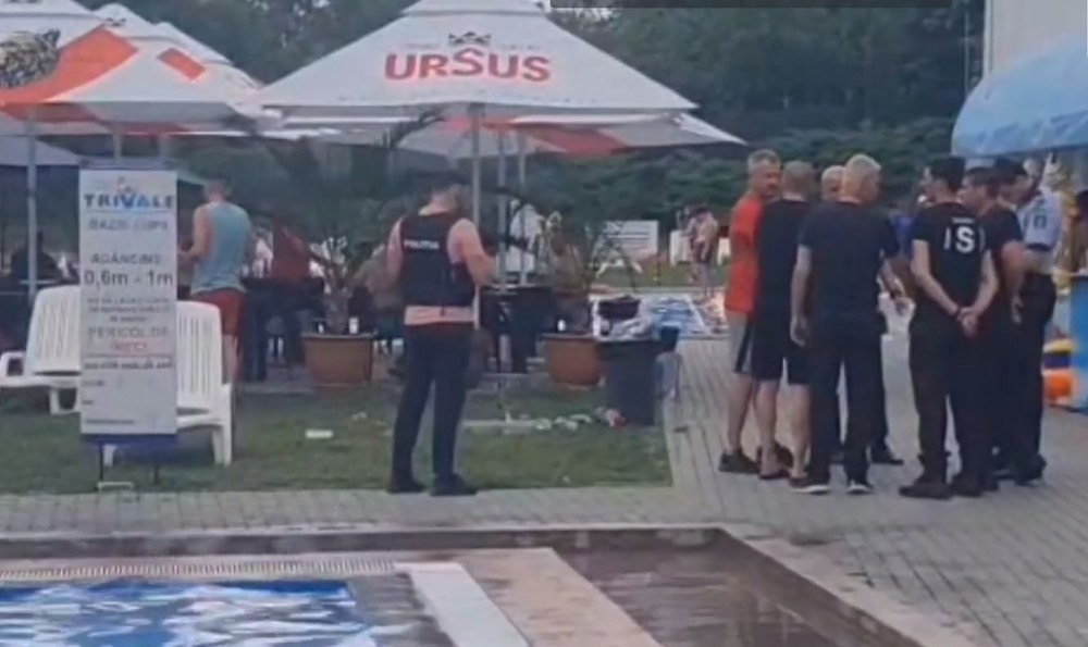 Bătaie la un ștrand din Pitești. Un tânăr a ajuns la spital. În altercație a fost implicat și un minor VIDEO