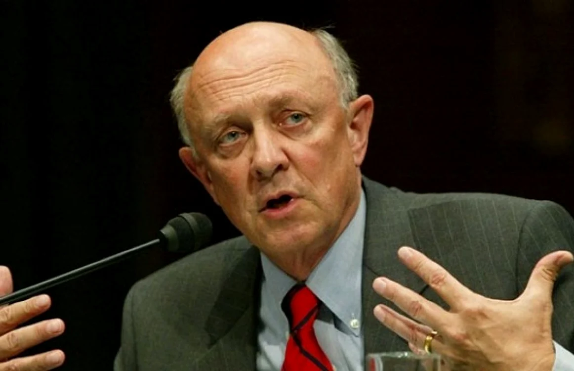 James Woolsey, fost director al CIA