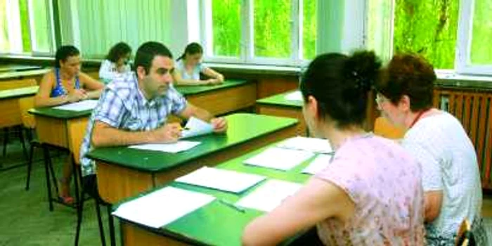 Comisia Naţională de Bacalaureat a aprobat susţinerea probei cu subiecte de rezervă