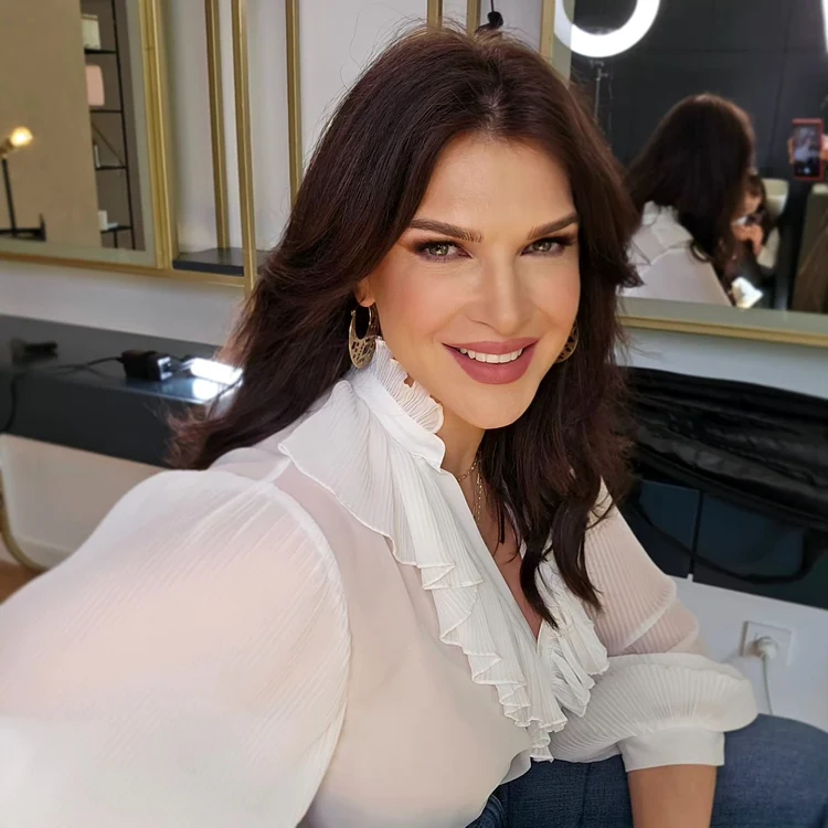 Monica Bîrlădeanu este foarte bucuroasă pentru noul proiect profesional / foto: arhiva personală