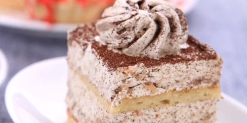 prajitura cu cafea si crema de vanilie