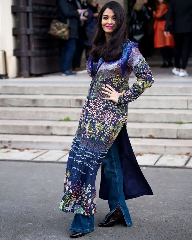 2 aishwarya rai bachchan14 jpg jpeg