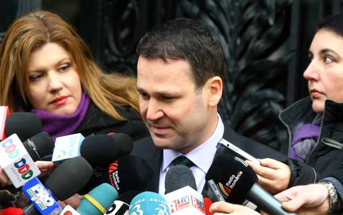 Sorin Oprescu, reţinut de DNA. Negoiţă (foto), varianta de rezervă?