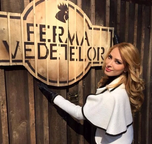 Iulia Vântur va fi înlocuită la "Ferma Vedetelor"foto: Pro Tv