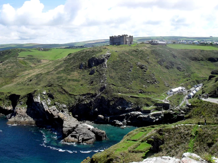 Castelul Tintagel FOTO Shutterstock