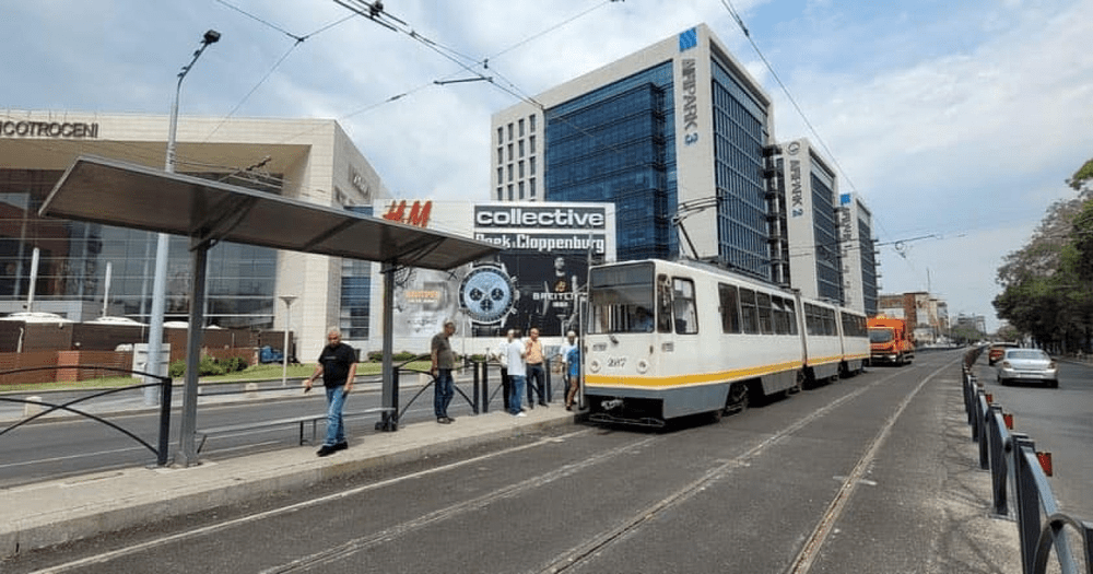 Nicuşor Dan: „Vom înlocui peroane vechi şi vom moderniza staţii de tramvai“