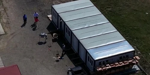 copii din Maramureș cor învăța în containere modulare foto captura video antena 3 cnn webp