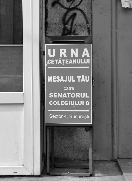 Cu ochii în 3,14 jpeg