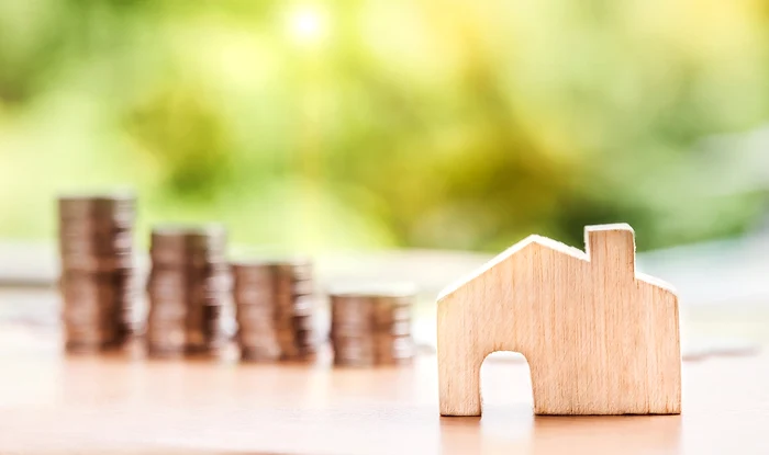 Dezvoltatorii imobiliari care au construit pe credit sunt forțați să scadă prețurile . FOTO: Pixabay