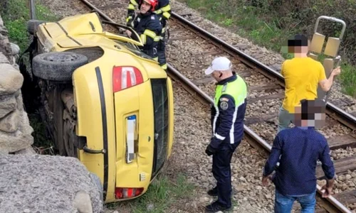 accident valcea 13 aprilie 2026 masina cazuta in apropiere de calea ferata FOTO: FB/Asul din Mânecă cu Liudmila Pintilie