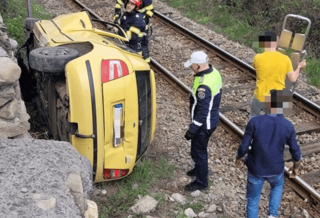 Momentul accidentului cumplit în care a murit o tânăra însărcinată. Impactul devastator, surprins de o cameră de bord
