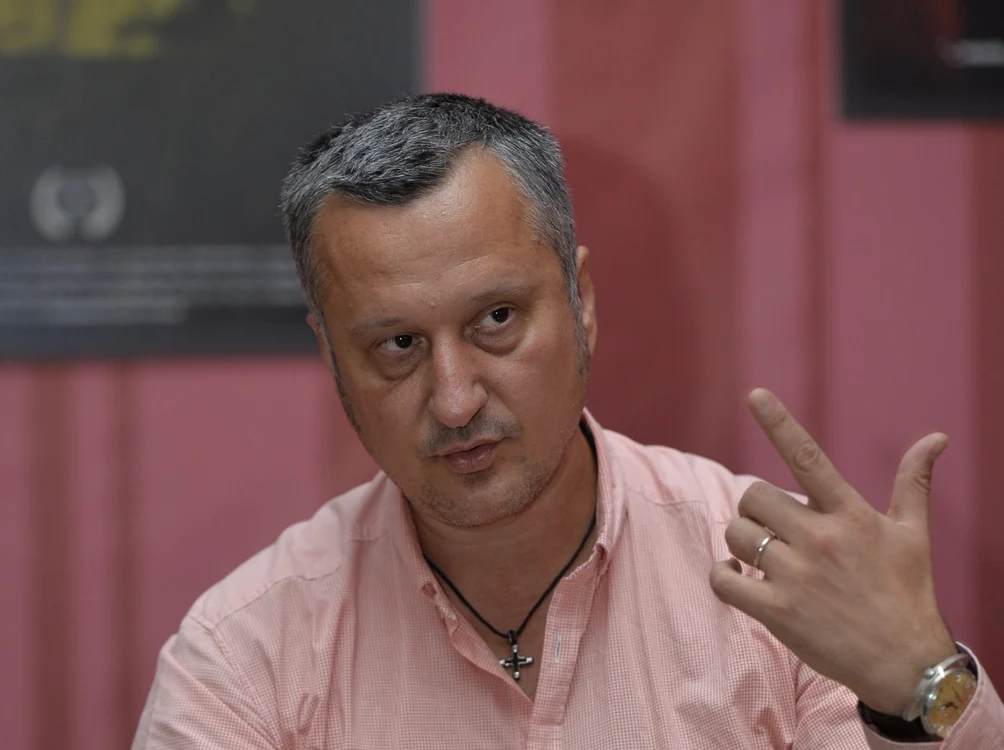 Specialistul Claudiu Oprea vrea să avem emisiuni 3D în câţiva ani. FOTO Antena 1