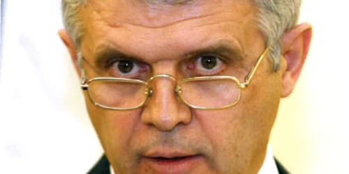 Cine va fi ales la şefia CEC Bank?