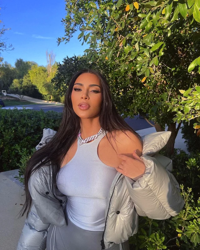 kim kardashian editata 1 jpg