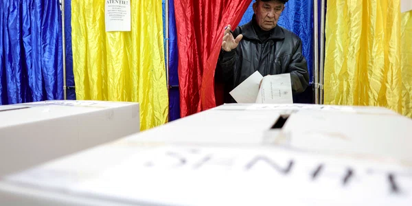INSTANT ILUSTRATIE VOT PARLAMENTARE 17 INQUAM Photos Octav Ganea jpg