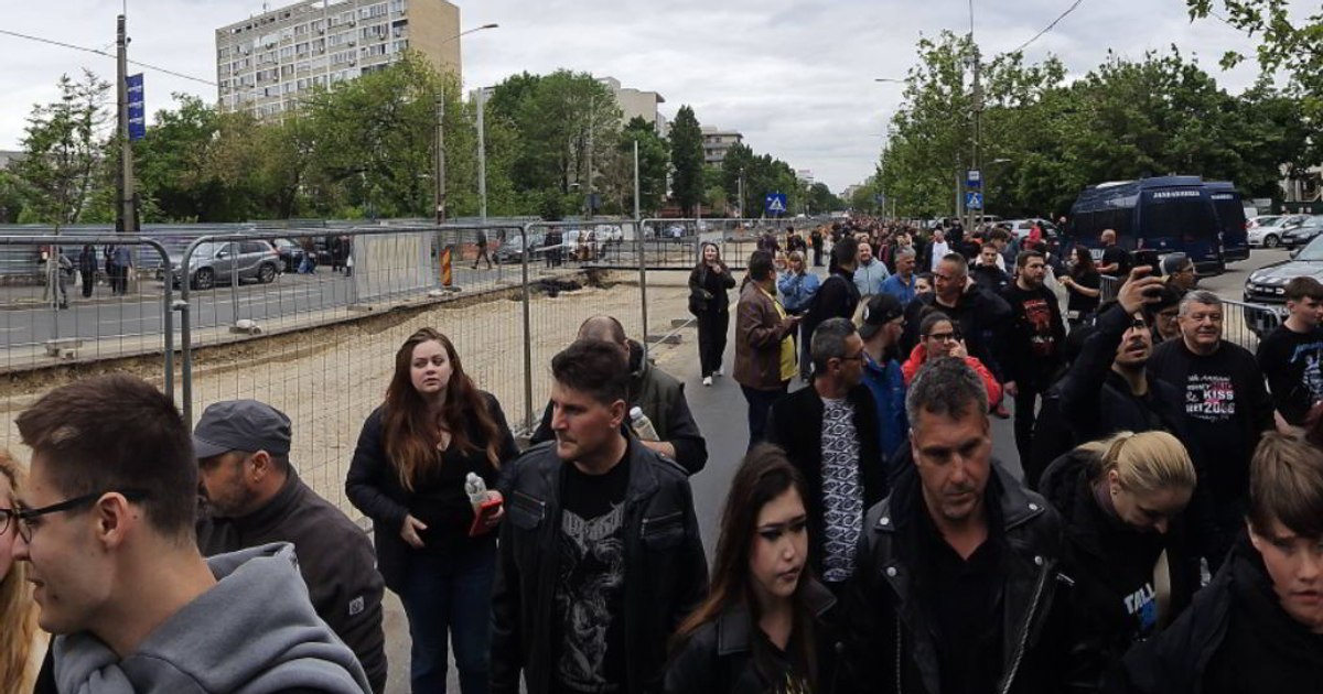Mii de bilete false la concertul Metallica. Horia Constantinescu, printre cei care au luat țeapă