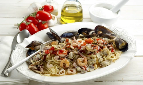Spaghete cu fructe de mare jpeg