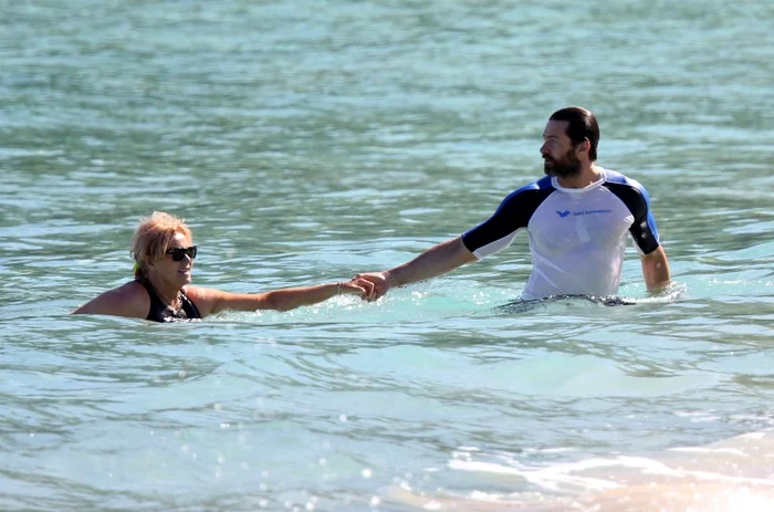 
    Au împlinit 20 de ani de mariajfoto: Arhiva personală  