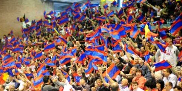 Suporterii îşi pot încuraja echipa la Viena
