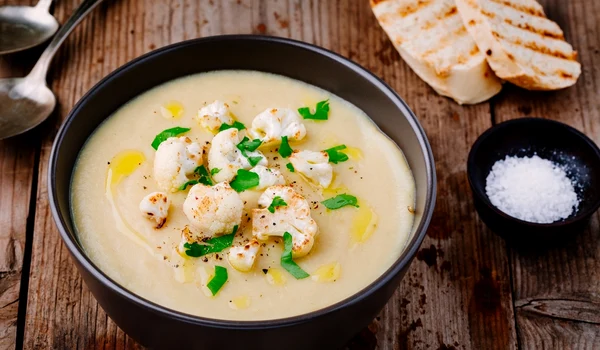 Supa crema de conopida  Sursa foto shutterstock 757943452 jpg