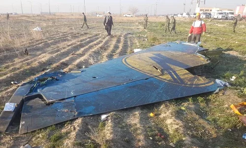 Iranul a recunoscut că a doborât avionul companiei Ukraine International Airlines jpeg