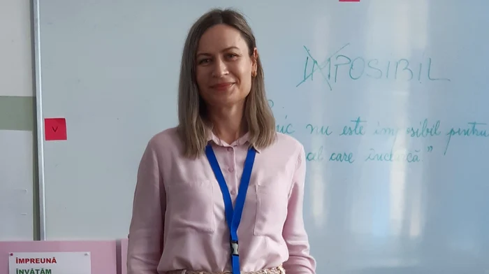 Melania predă în funcție de stările elevilor din clasă FOTO arhiva personală
