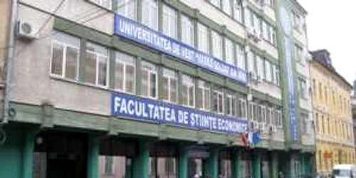 Cei doi profesori arădeni trimişi în judecată au predat la Facultatea de Ştiinţe Economice