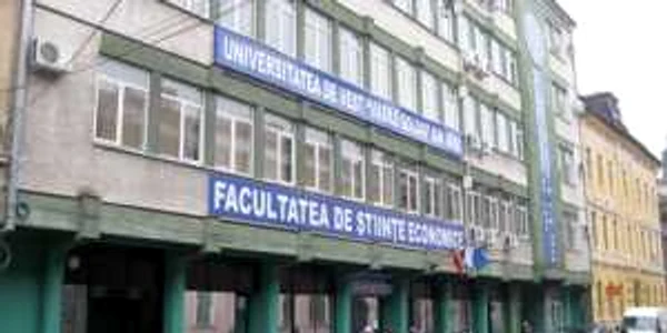 Cei doi profesori arădeni trimişi în judecată au predat la Facultatea de Ştiinţe Economice