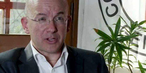 Directorul Crucii Roşii