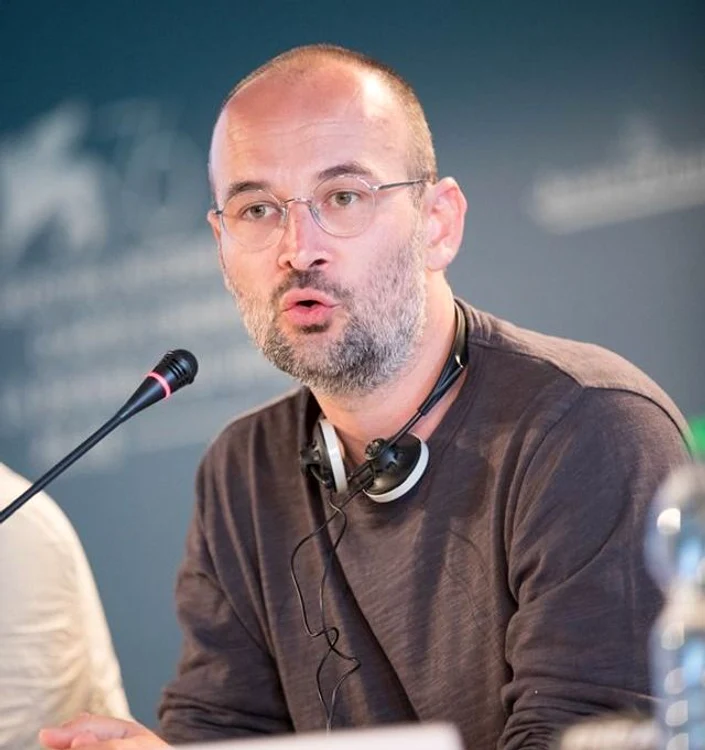 „În toate țările autocrate viața celorlalți este o opțiune“ – interviu cu Alexander NANAU jpeg