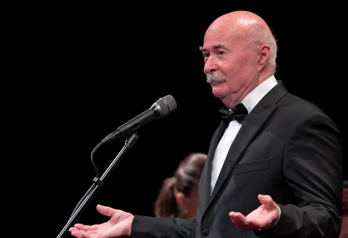 Tudor Gheorghe a reacționat ironic la speculațiile privind starea sa de sănătate FOTO Facebook