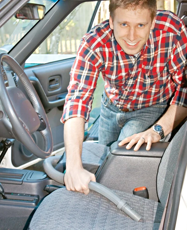 
    Nu uita mâncare  în torpedou!  