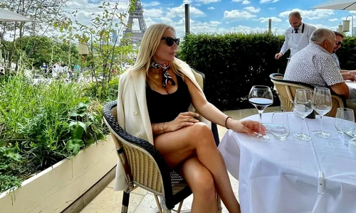 dana savuica paris JPG