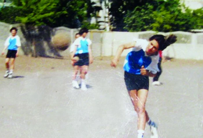 Face handbal din clasa a II-a
