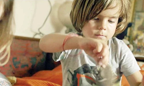 Elena (5 ani) şi Luca (7 ani) au fost foarte relaxaţi la filmări jpeg