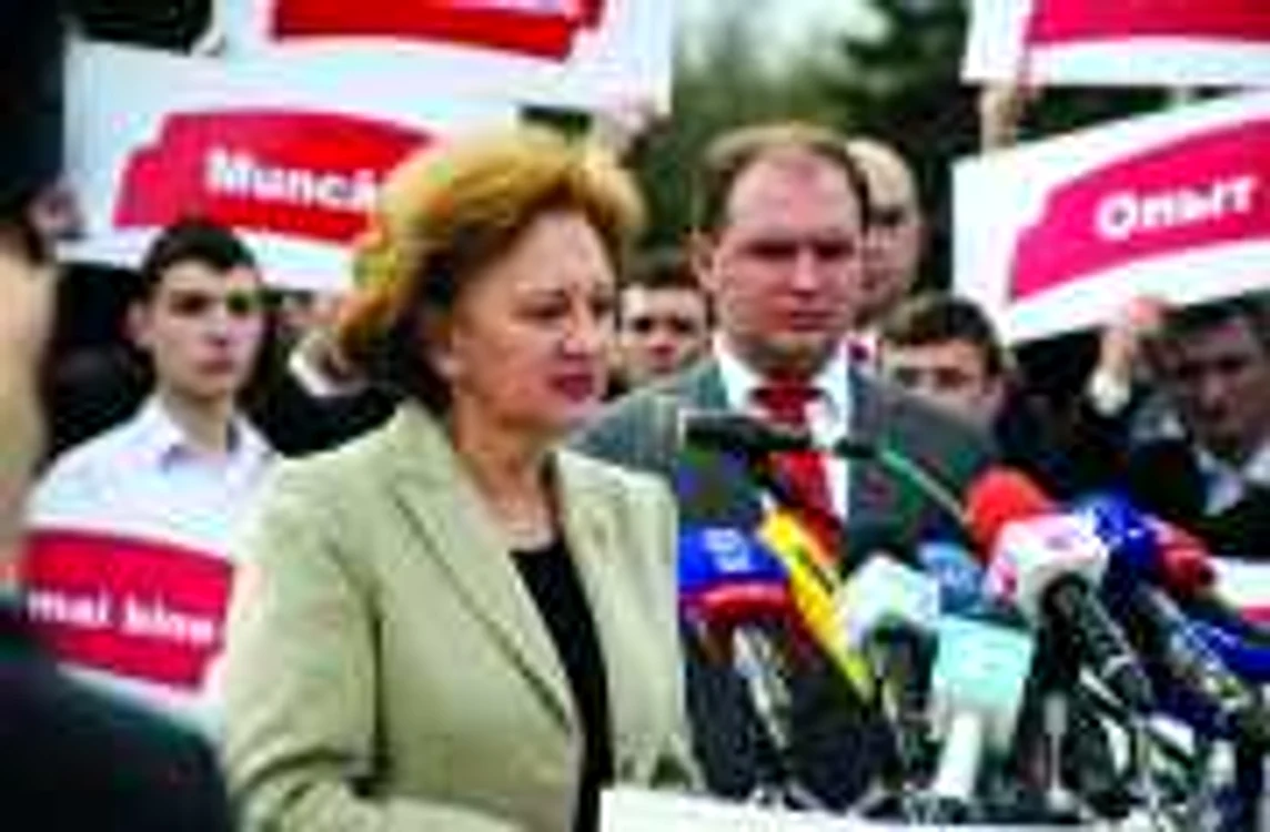 Zinaida Greceanîi a fost poreclită ”baba Zina” de Renato Usatîu. Foto Alexandru Tarlev