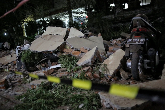 Cel puțin 82 de persoane și-au pierdut viața în urma cutremurului care a lovit insula Lombok