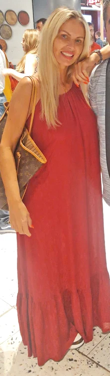 Aşa arată Andreea nemachiată