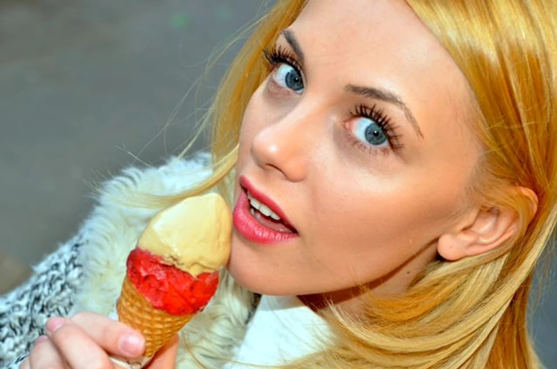 andreea ibacka inghetata