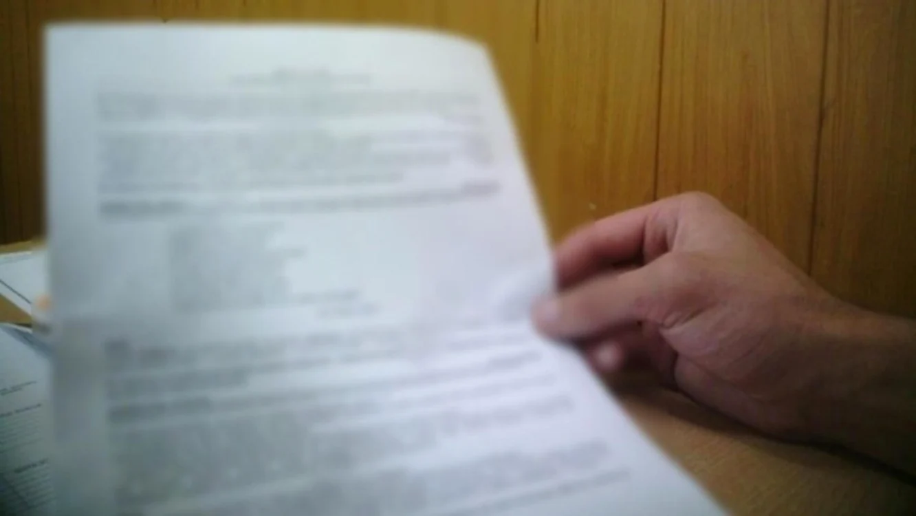 Profesoara a fotografiat subiectele pentru a ajuta un candidat FOTO realitatea.net
