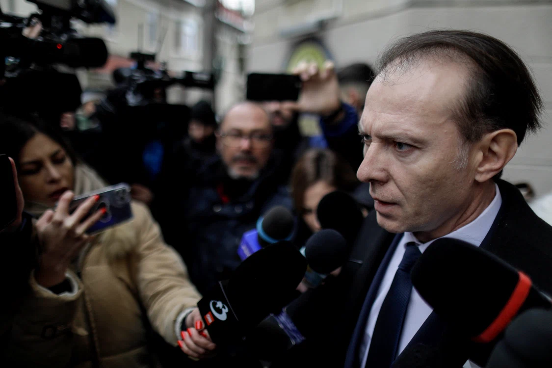 Fostul premier liberal are calitatea de suspect. Foto: Inquam Photos