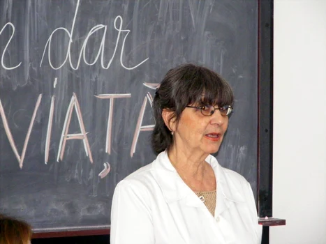 Dr. Margit Şerban