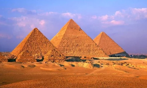 Secretul construcției piramidelor din Egipt, rezolvat de un poștaș francez? jpeg