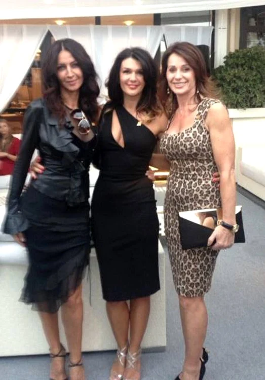 MIhaela şi Nadia (FOTO FACEBOOK)