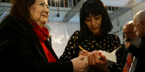 Ramona Ursu şi-a lansat cartea la Gaudeamus. FOTO David Muntean
