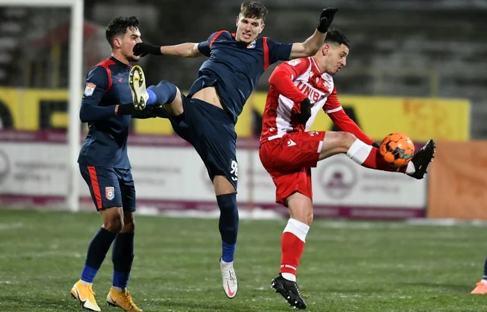 Paul Anton nu a putut face minuni împotriva ChindieiFOTO: Sportpictures.eu